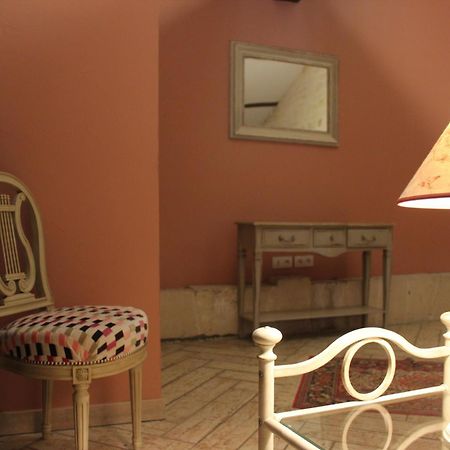 Domaine Des Chais Thenac  Bilik gambar