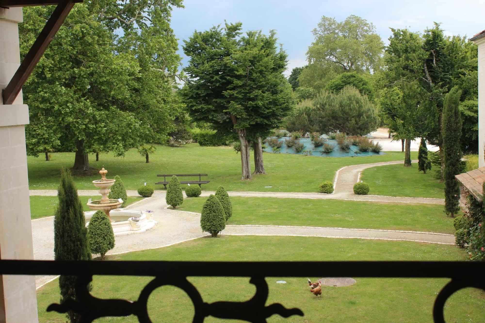Domaine Des Chais Thenac  Bilik gambar
