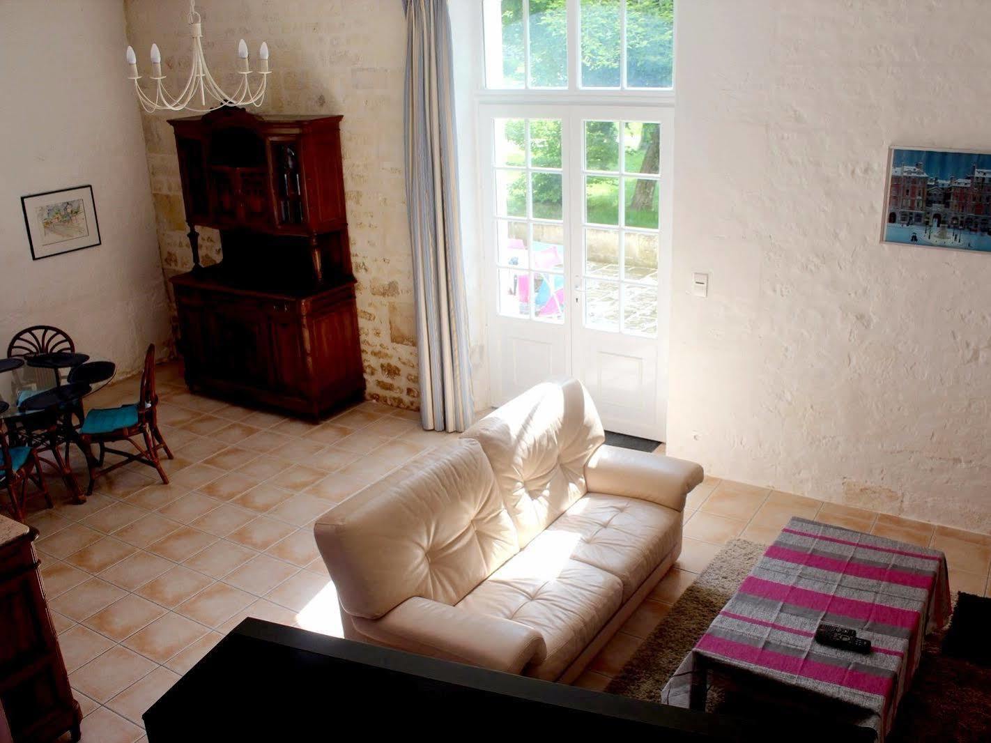 Domaine Des Chais Thenac  Luaran gambar